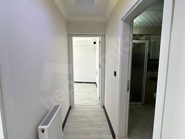 ÇÖZÜM EMLAKTAN MURADİYEDE 1+1 ÖN CEPHE BALKONLU SATILIK DAİRE - Görsel 13