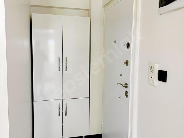 ÇÖZÜM EMLAKTAN MURADİYEDE 1+1 ÖN CEPHE BALKONLU SATILIK DAİRE - Görsel 12