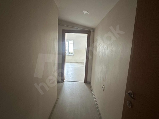 KAÇMAZ EMLAK TAN ,KURTKÖY MERKEZDE, ÇATI TERASLI , 2+1 DAİRE... - Görsel 18