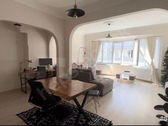 KURTULUŞ CADDESİNDE METROYA YAKIN 2+1 SATILIK DAİRE - Görsel 2