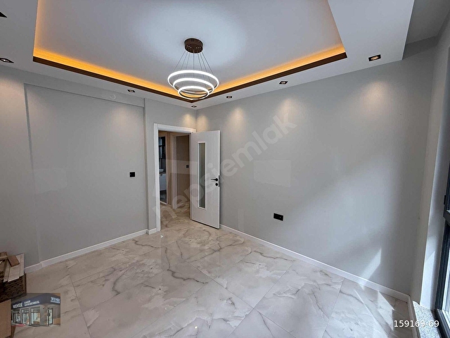 TEPEBAŞI ÇAMLICA MAH. BALKONLU ZEMİNDEN ISITMA 2+0 SATILIK DAİRE - Görsel 4