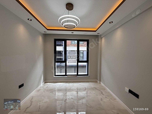 TEPEBAŞI ÇAMLICA MAH. BALKONLU ZEMİNDEN ISITMA 2+0 SATILIK DAİRE - Görsel 2