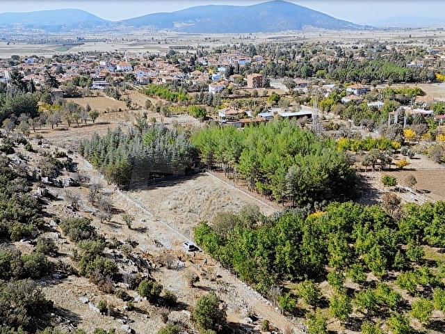 Tavas Garipköyde Etrafı Telle Çevrili Villalık Eşsiz Yer - Görsel 5
