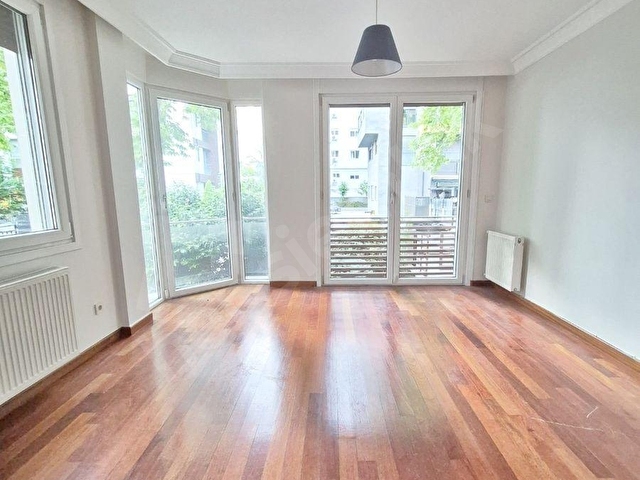 CaddeİST CADDEBOSTAN CADDEYE İLK PARALEL  İŞYERİNE / KONUTA 75m² NET - Görsel 3