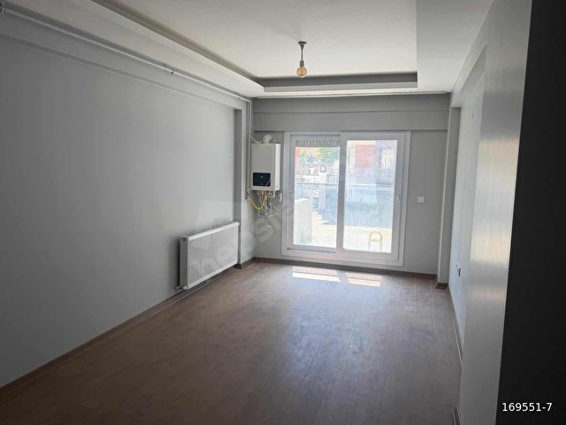 KOYUNDERE MERKEZDE 2+1 DAİRE - Görsel 2