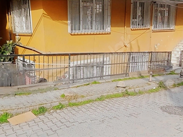 ŞİRİNEVLER DE EŞYALARIYLA BİRLİKTE 2+1 SATILIK BAHÇE KATI DAİRE - Görsel 11