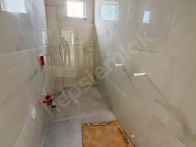 KAYIŞDAĞI MH. MERKEZİ LOKASYON SIFIR BİNADA SIFIR ARA KAT 2+1 - Görsel 14
