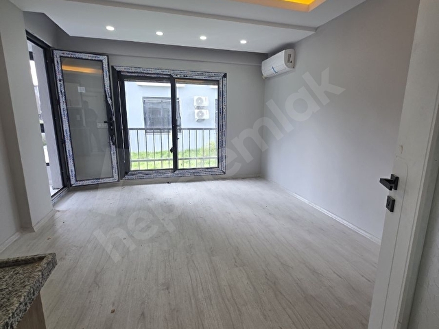 TEPEKÖY MAHALLESİNDE SATILIK SIFIR 1+1 LÜKS DAİRE - Görsel 2