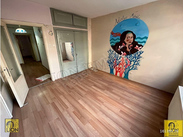 LION EMLAKTAN ÇARŞI MERKEZDE 2+1,FIRSAT DAİRE - Görsel 2