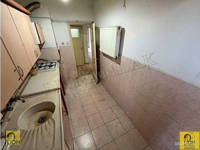 LION EMLAKTAN ÇARŞI MERKEZDE 2+1,FIRSAT DAİRE - Görsel 7