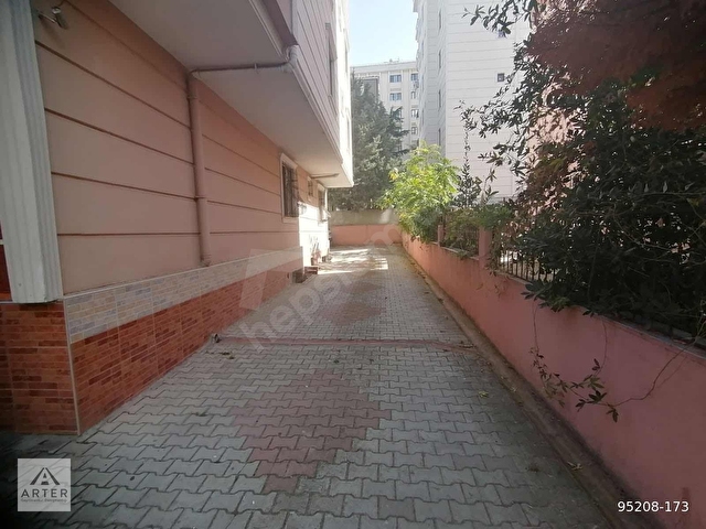 Maltepe Bağlarbaşında Metroya Yakın 3+1 Satılık Daire - Görsel 17