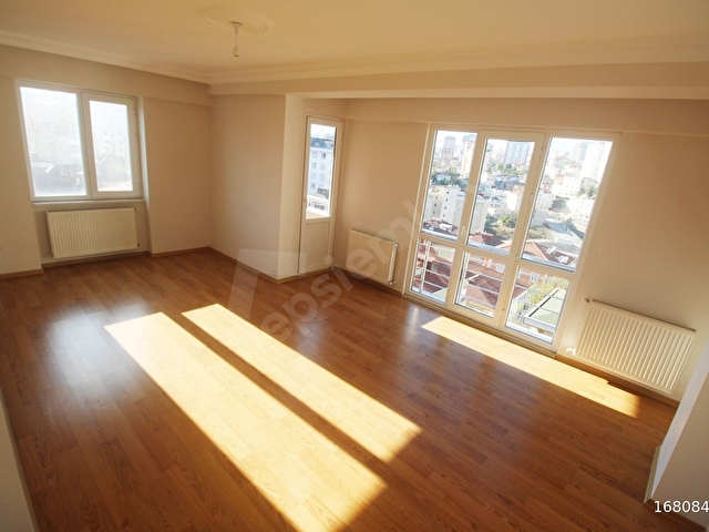 FİNANS MERKEZİ YANIBAŞINDA 3+1 130M KİRALK ARAKAT BALKONLU DAİRE