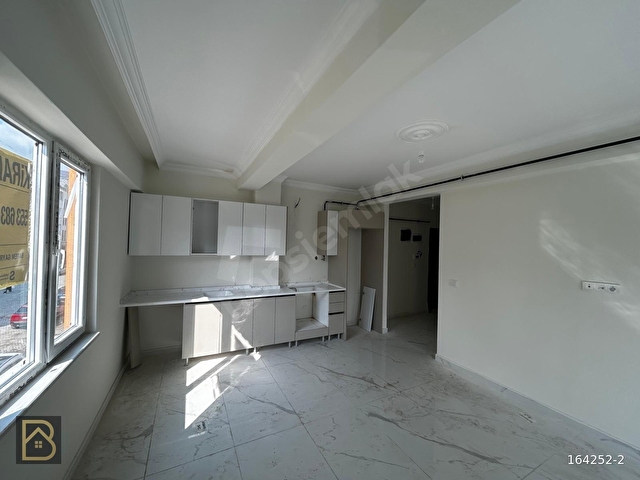 BAREMDEN AKBİLEKTE 1+1 KİRALIK DAİRE - Görsel 2