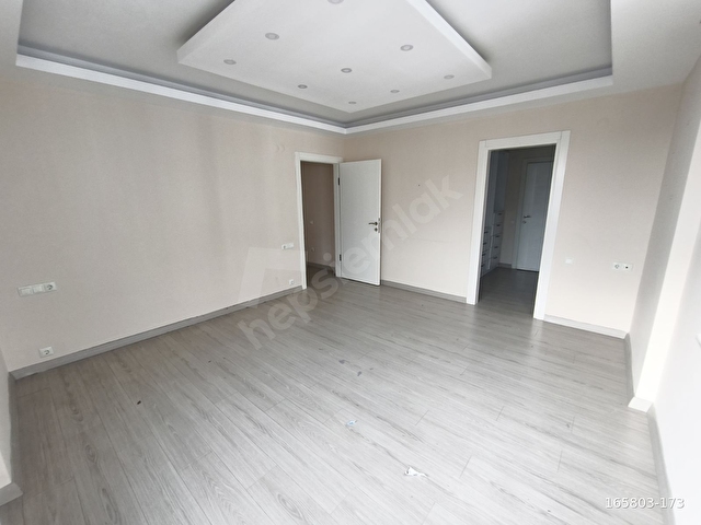 CİHANGİR EMLAKTAN PANAROMİK MANZARALI MERKEZİ KONUM LÜKS DAİRE! - Görsel 22