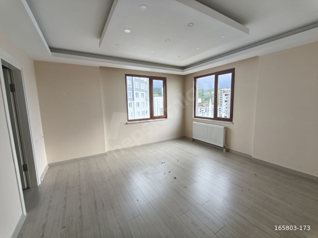 CİHANGİR EMLAKTAN PANAROMİK MANZARALI MERKEZİ KONUM LÜKS DAİRE! - Görsel 27