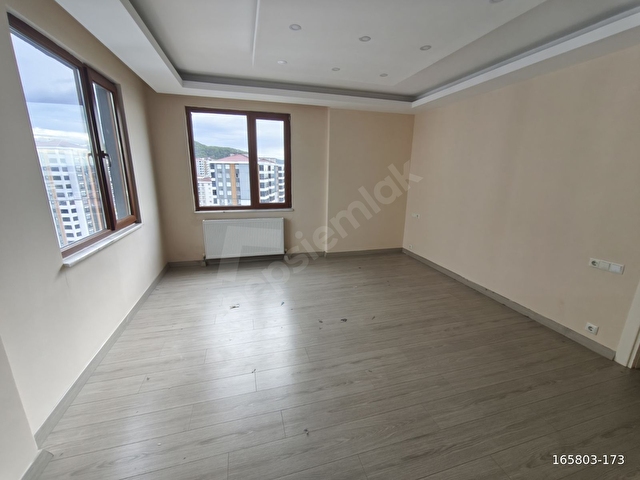 CİHANGİR EMLAKTAN PANAROMİK MANZARALI MERKEZİ KONUM LÜKS DAİRE! - Görsel 25