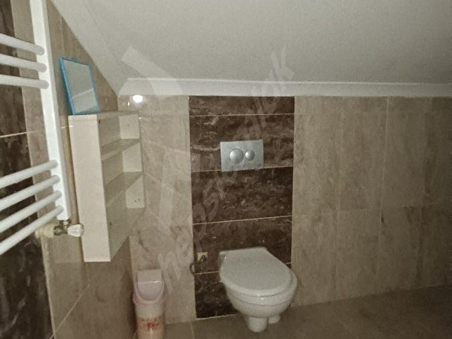 EYÜPSULTAN ÇIRÇIR İLİMALT SOKAK TA KİRALIK 1+1 TERASKAT DAİRE - Görsel 12