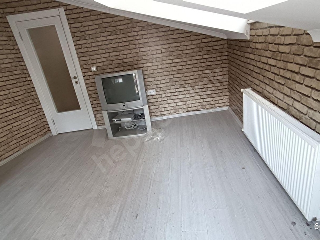 EYÜPSULTAN ÇIRÇIR İLİMALT SOKAK TA KİRALIK 1+1 TERASKAT DAİRE - Görsel 8