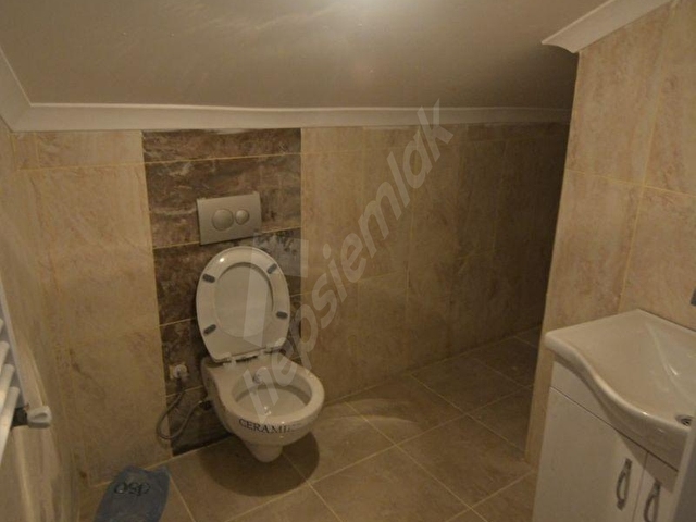 EYÜPSULTAN ÇIRÇIR İLİMALT SOKAK TA KİRALIK 1+1 TERASKAT DAİRE - Görsel 21