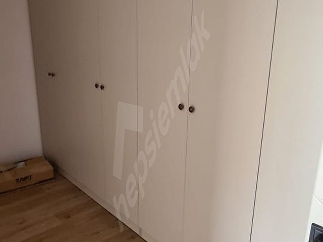 Büyükçekmece Çakmaklıda Merkezi Konumda 6+2 Satılık Villa - Görsel 16