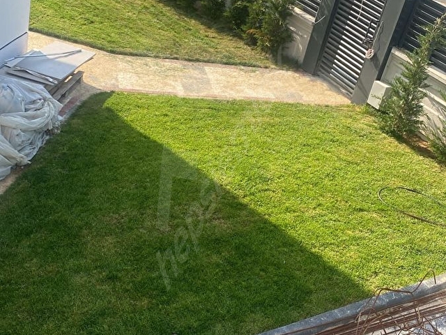 Büyükçekmece Çakmaklıda Merkezi Konumda 6+2 Satılık Villa - Görsel 21