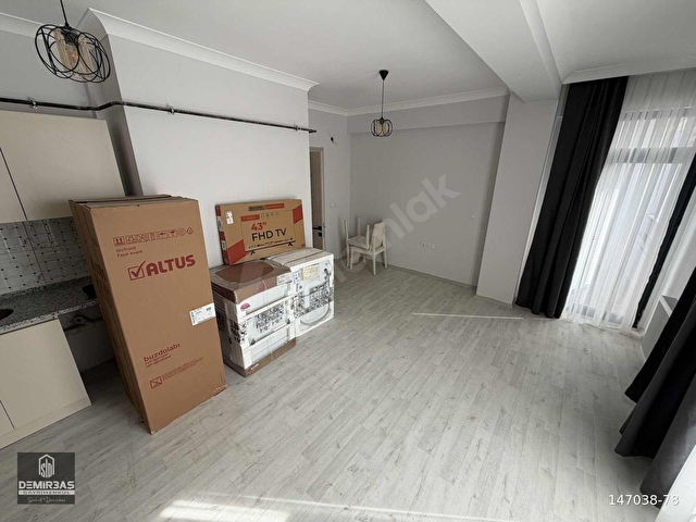 Demirbaş Gayrimenkulden Üni.Böl. Satılık Eşyalı 1+1 Daire - Görsel 14