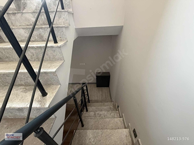 Menemen Emiralem Yayla Mahallesi 4+1 Satılık Villa - Görsel 14