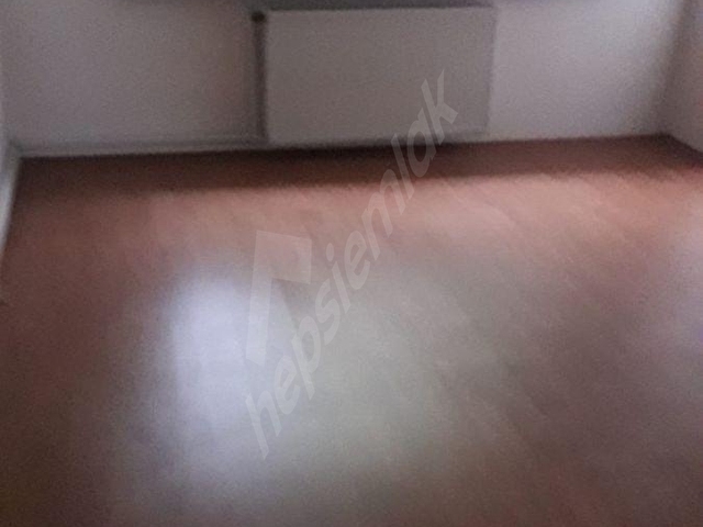 ALTINBAŞTAN BATIKENT İLKYERLEŞİM MAH. 4+1 METRO YAKINI MANTOLAMALI İKİ BAHÇELİ BOŞ KİRALIK TRİPLEKS - Görsel 14
