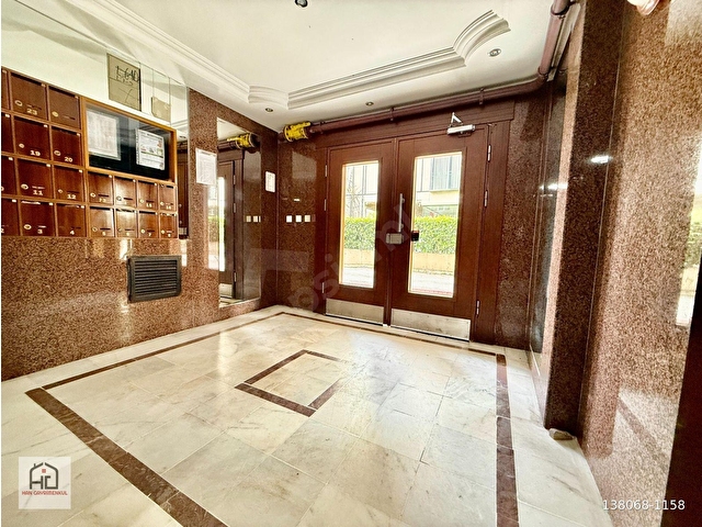 FIRSAT!! ÇİFTEHAVUZLARDA CADDEYE YAKIN 32 M2 SALONLU GENÇ BİNA - Görsel 20