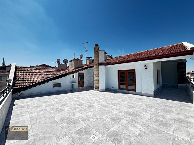 AKARSU EMLAKTAN LİZBON VE KABİL CAD YAKINI MERKEZİ KONUMDA, TERASLI, 4+1 DUBLEKS LÜKS YAPILI DAİRE - Görsel 17