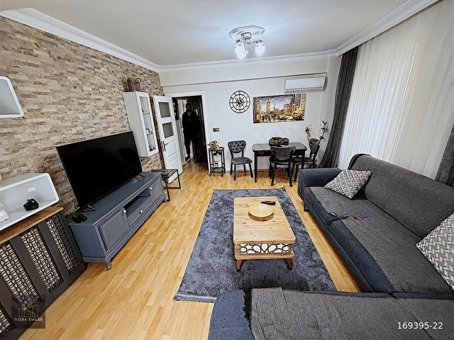GÜNEY CEPHE KÖŞE BAŞI KULLANIŞLI METROLARA YÜRÜME MESAFESİNDE2+1 - Görsel 5