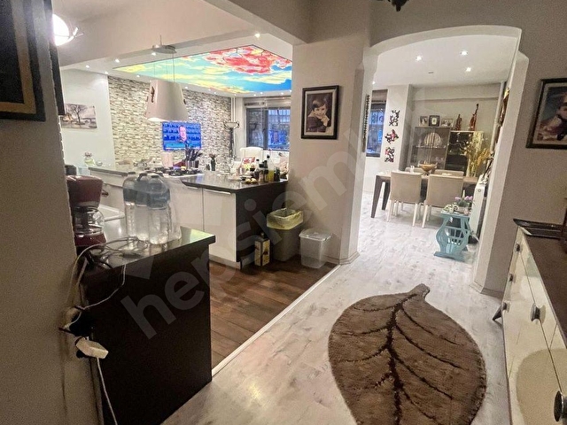 ŞİŞLİ,SIRACEVIZLER CAD.GENİŞ İÇİ YAPILI SATILIK DAİRE - Görsel 28