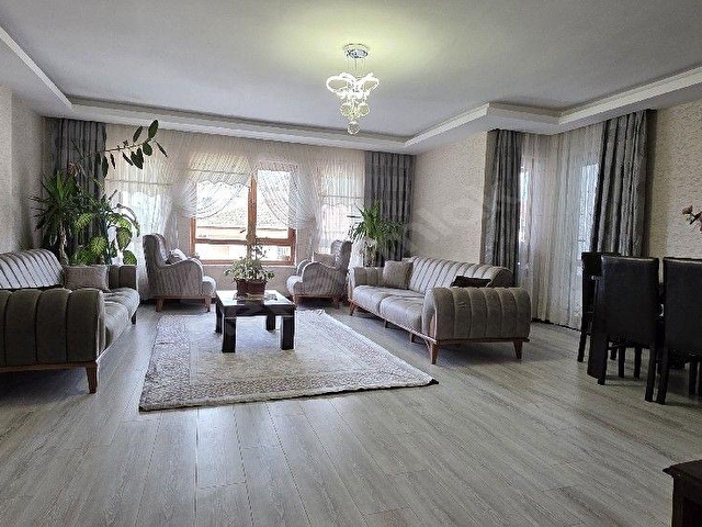 SARAY GAYRUMENKUL,DEN DİKMEN OSMANTEMİZ MAH SATILIK 4+1 FFUL YAPILI DAİRE - Görsel 11
