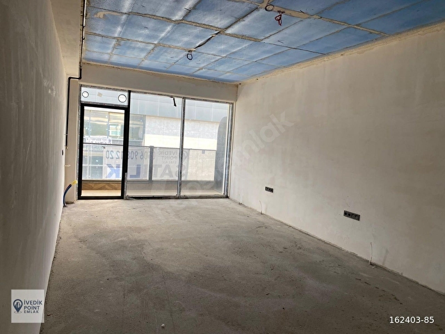 Serbey İş Merkezinde Balkonlu 47 m² Prestijli Satılık Ofis - Görsel 7