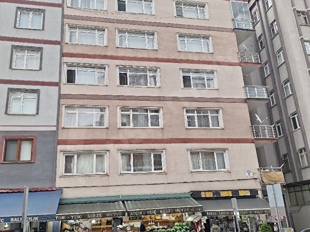 Emek emlaktan yeniyol hacıHüseyin mah satılık  dördüncü kat daire 90 m2 deniz manzaralı