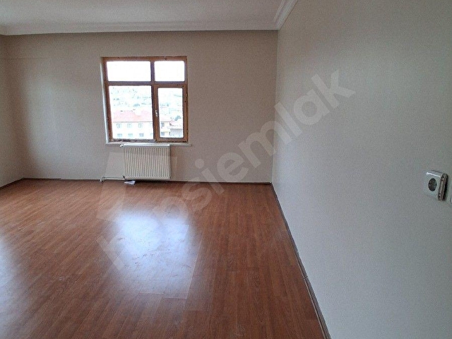 Karşıyaka Mahallesinde Çok Uygun Daire. - Görsel 3