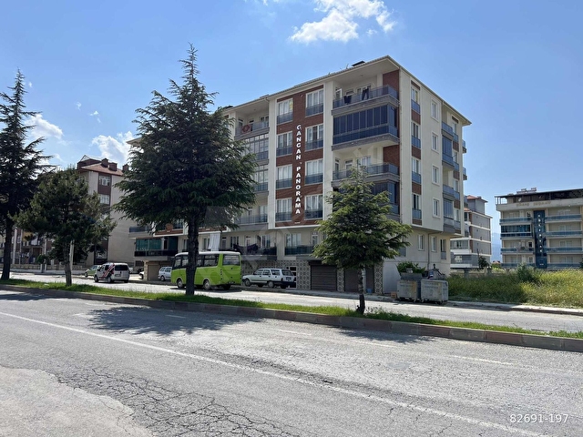 CANCANDAN İSTASYON BULVARINDA DAĞ VE ŞEHİR MANZARALI LÜX DAİRE - Görsel 3