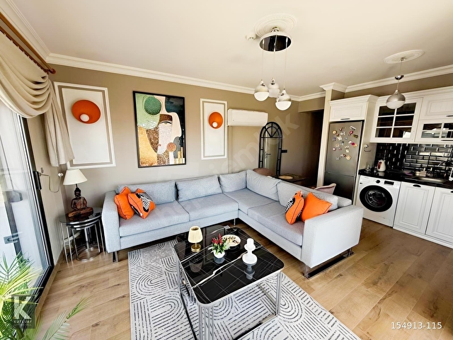 ÇEŞMEDE DENİZ MANZARALI DAİRE
