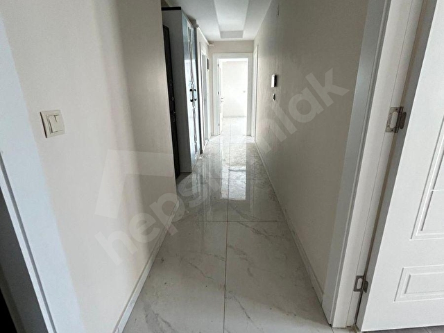 KIRKLARSIRTI MAH. İNCİRLİKUYU MEVKİLİ SİTE İÇERİSİNDE CK EMLAKTAN 130 m2 3+1 SATILIK DAİRE - Görsel 12