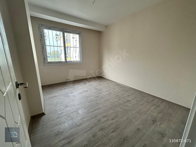 KIRKLARSIRTI MAH. İNCİRLİKUYU MEVKİLİ SİTE İÇERİSİNDE CK EMLAKTAN 130 m2 3+1 SATILIK DAİRE - Görsel 8