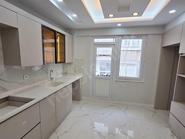 DOKUMA ÖZGÜRLÜK MH 3+1 GÜNEY CEPHE İÇİ YAPILI FIRSAT DAİRE - Görsel 26