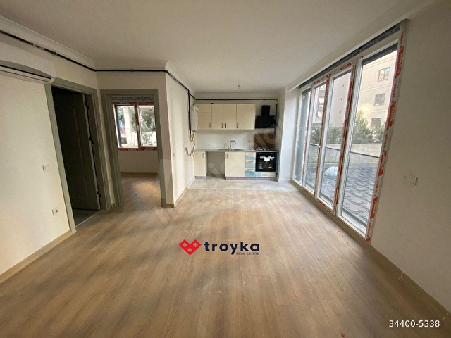 Suadiyede Marmaray ve Bağdat Caddesine Yakın 1+1 Kiralık