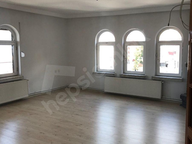 TEPEBAŞI KAPUZ YOLU CADDESİ KİRALIK 5+1 DUBLEKS DAİRE - Görsel 10