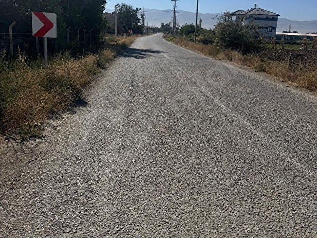SERVİLİ YOLUNDA SATILIK 29 DEKAR TARLA - Görsel 6