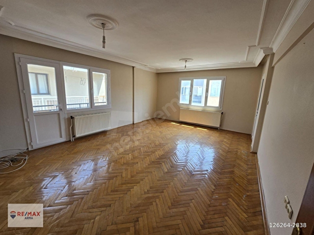 Remax Armadan Barış Mah 3+1 150 m2 Doğal Gazlı Kiralık Daire - Görsel 8