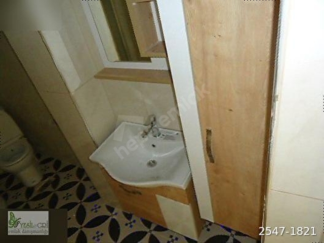 LEVENT SATILIK/PETROL SİTESİNDE YENİLENMİŞ 2+1/ileride yeni bina - Görsel 8