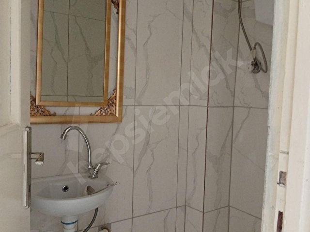 ŞÜKRÜPAŞA DA BU FIRSAT KAÇMAZ.. ASANSÖRLÜ ARA KAT 3+1 DAİRE - Görsel 30