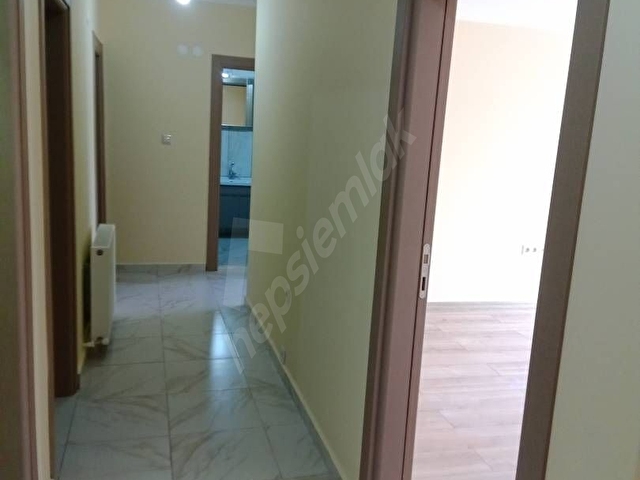 Rize Merkezde Sahibinden 3+1 Sıfır Kiralık Daire - Görsel 7