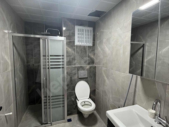 EKİNCİ GAYRİMENKUL`DEN FULL EŞYALI KİRALIK 1+1 AÇIK MUTFAK DAİRE - Görsel 18