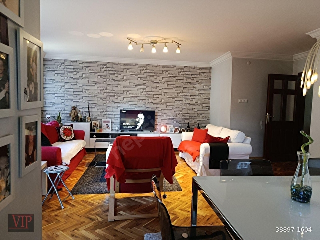 KAPTANPAŞA SOKAKTA KEYİFLİ BAHÇE KATI 3+1 BAKIMLI,KOMBİLİ - Görsel 17